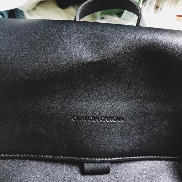 Claudia Canova Backpack 🤍 - Picture 2 of 3